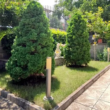 Yanevi Apartment Chernomorets