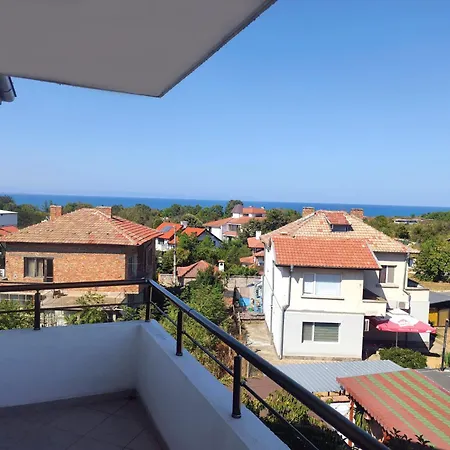 Yanevi Apartamento